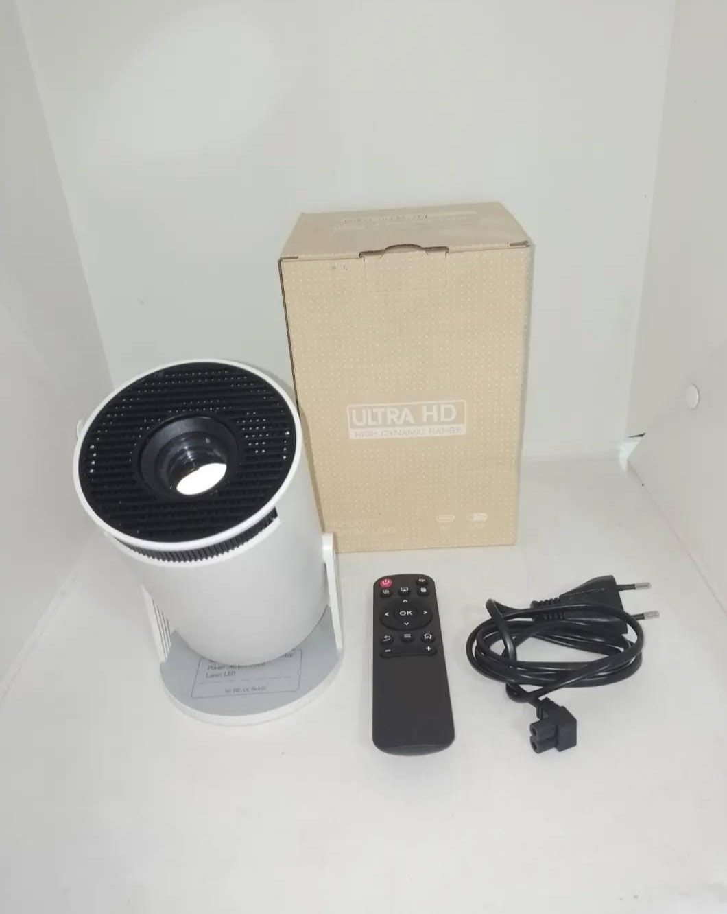 Projetor HY300